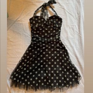 Majora Rockabilly Dress In Black with Grey Polka Dots